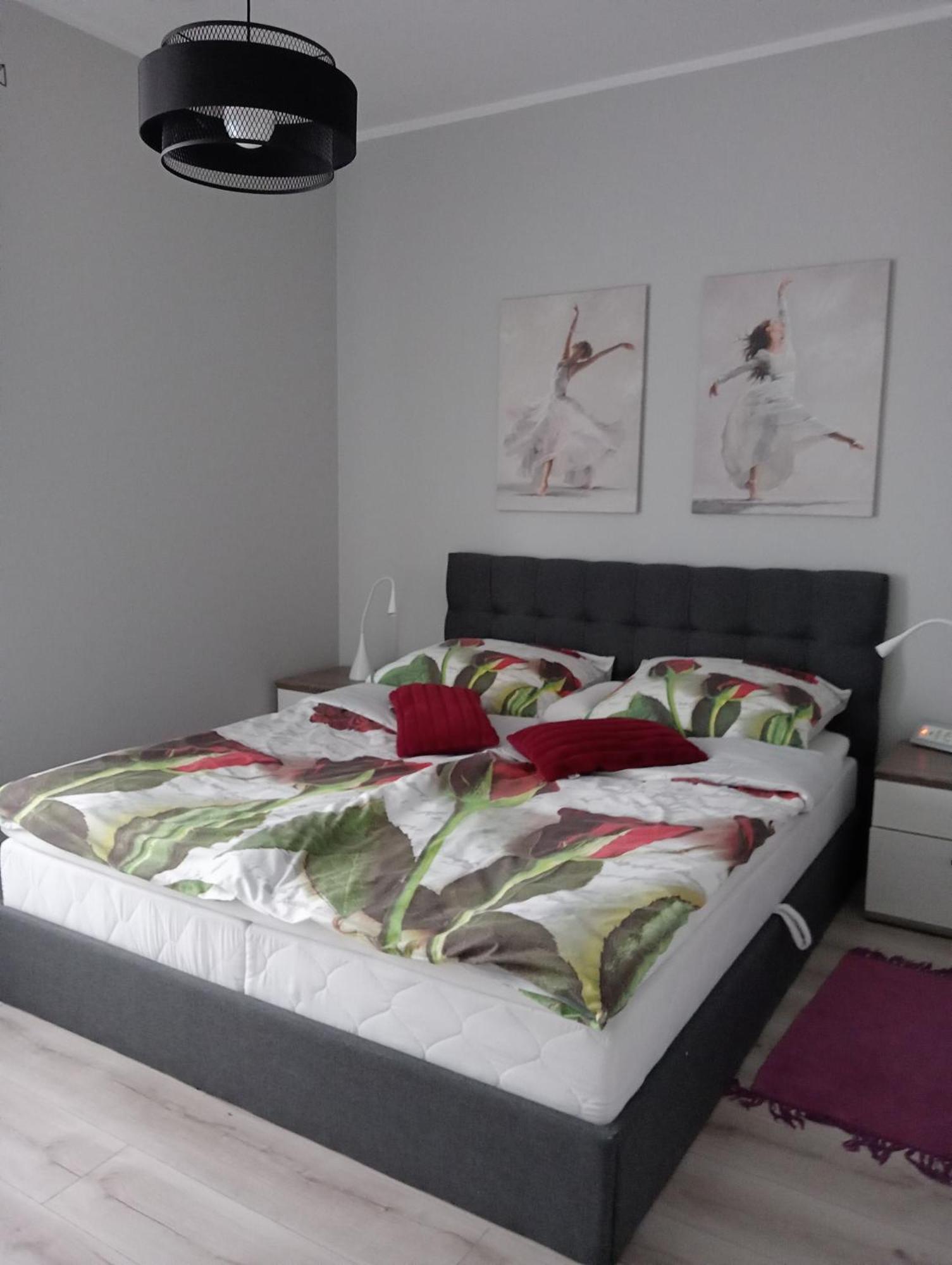 Apartament Manhattan Os.Jarzebinowe Szczecin Exterior photo
