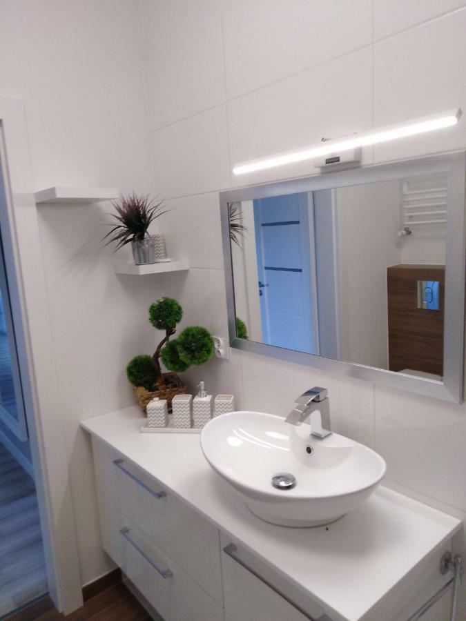 Apartament Manhattan Os.Jarzebinowe Szczecin Exterior photo